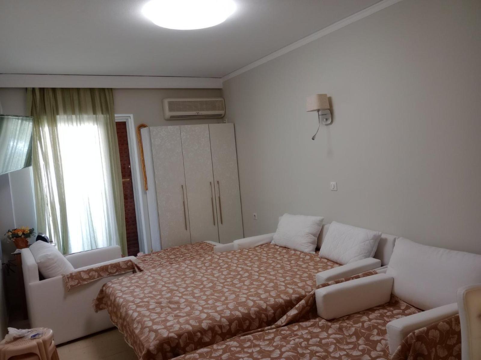 Modern Studio By The Sea Loutra Edipsou  Buitenkant foto